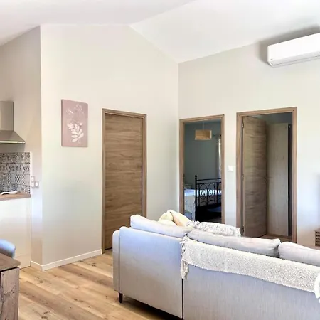 Сasa de vacaciones Le De Campan Aigne (Herault)